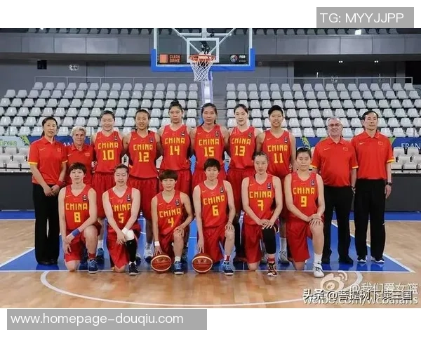 八一女篮与辽宁女篮激战正酣争夺女篮联赛季后赛席位的关键之战 八一女篮与辽宁女篮激战正酣争夺女篮联赛季后赛席位的关键之战