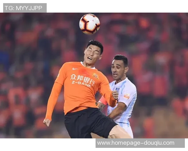 卓尔与富力的精彩对决回顾与分析全场亮点与战术解读 卓尔与富力的精彩对决回顾与分析全场亮点与战术解读